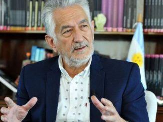 Alberto rodríguez saá decreto un aumento para todos los trabajadores registrados