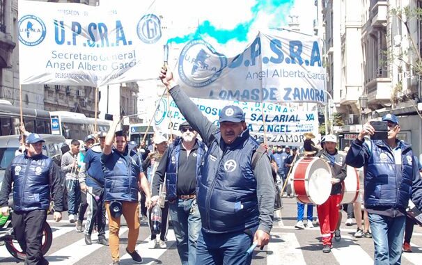 aumento para los vigiladores