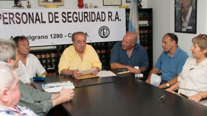 se suspendió la asamblea de upsra