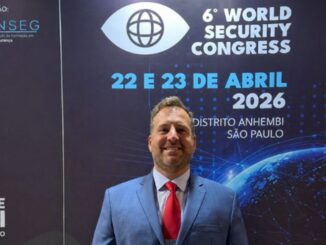 El abogado Leandro Martínez Canter, referente nacional en derechos laborales de los vigiladores, representó a la Argentina en el World Security Congress 2026, realizado en la ciudad de São Paulo. El letrado participó del encuentro con el objetivo de exponer la situación actual del sector en el país y compartir experiencias con especialistas de todo el mundo.