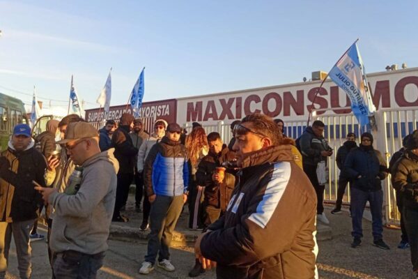 UPSAP EN PIE DE LUCHA CONTRA MAXICONSUMO: EL CONFLICTO YA SE EXTENDIÓ A NIVEL NACIONAL