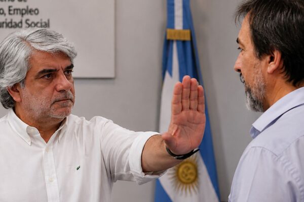 EL MINISTERIO DE TRABAJO DICTAMINÓ QUE SUTCAPRA NO TIENE REPRESENTACIÓN SOBRE LOS VIGILADORES
