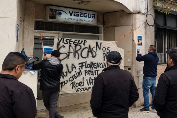 ESCÁNDALO EN ROSARIO: VIGILADORES TOMARON LA EMPRESA POR TRES MESES SIN COBRAR Y DESPIDOS MASIVOS